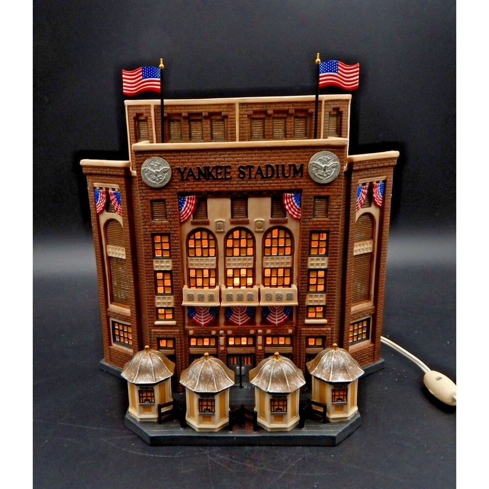 Dept 56 New York Yankee Stadium Collectible Ceramic House Illuminated